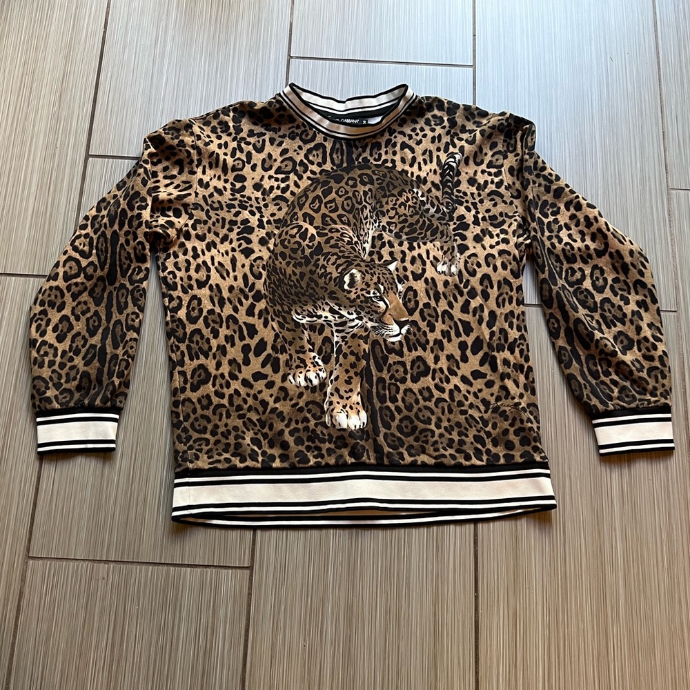 dolce gabbana leopard print top sweatshirt size L